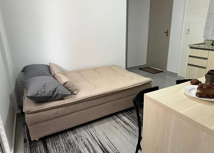 Flamingo Pe Na Areia Economico